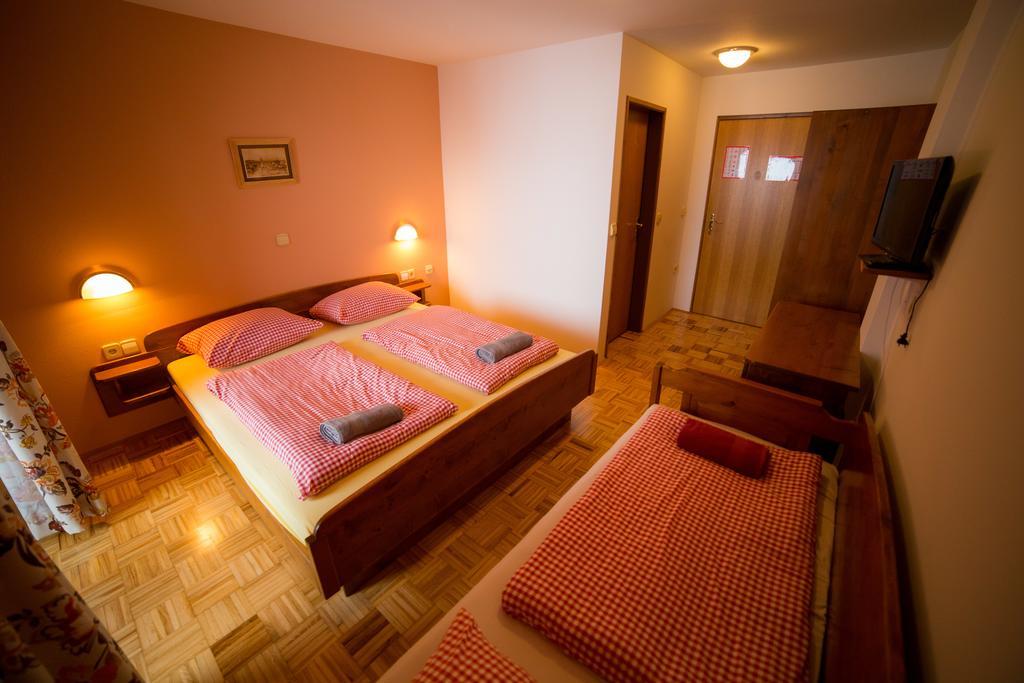 Guest House Pr'Kosnik Bohinj Room photo