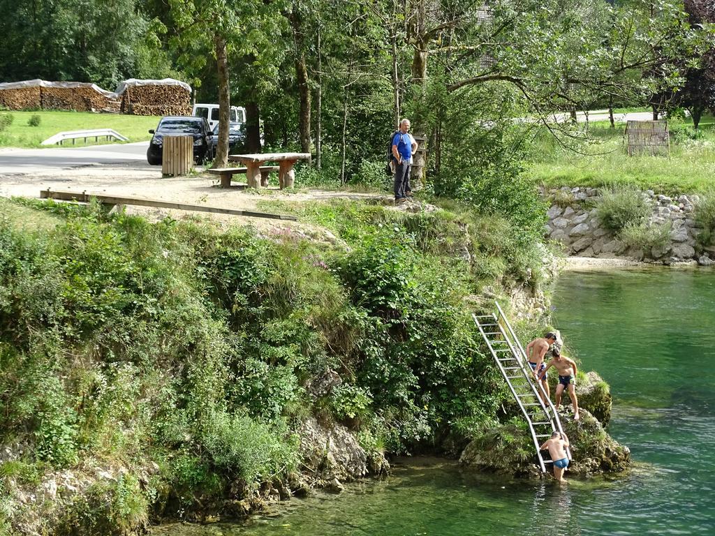 Guest House Pr'Kosnik Bohinj Exterior photo